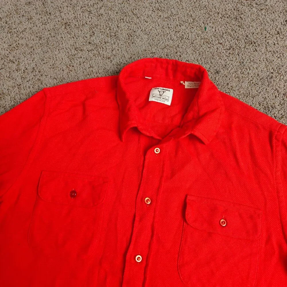 Levi Strauss Mens M Red Authentic‎ Western 1950s Short Horn Shirt